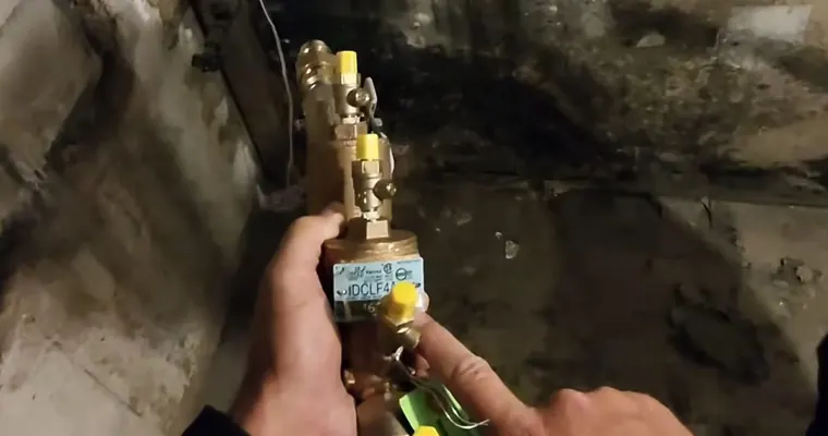 Backflow preventer assembly with test ports and valves for Commercial Plumbing Services in Tolleson, AZ